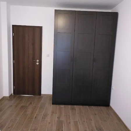 Eva's بلوفديف