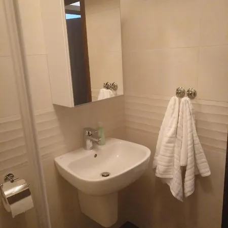 Eva's بلوفديف
